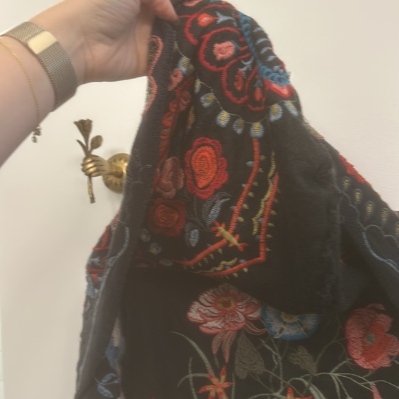 Biya Johnny Was Open Cardigan with hood - Picture 7 of 7